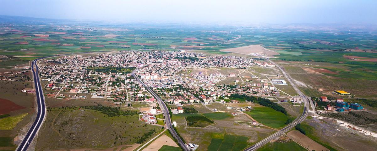 Kadınhanı Nerenin İlçesi